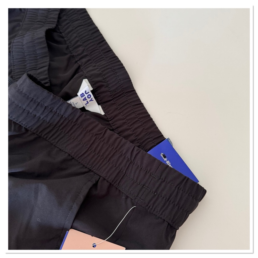 Women’s Mid Rise Parachute Pants Black Joylab - Picture 5 of 5